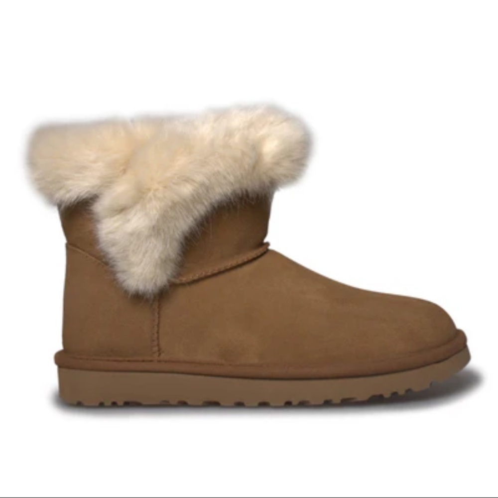 UGG CATHIE fur 
CHESTNUT BOOTS $180 size 12 casual spring cozy classic y2k boho